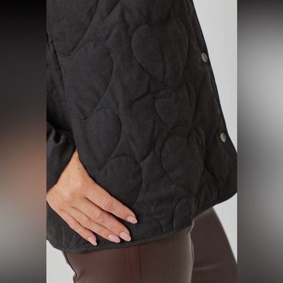 M5. NEW MYSTREE Quilted Heart Jacket Snap Buttons & Pockets Black S, M & L - Picture 3 of 8